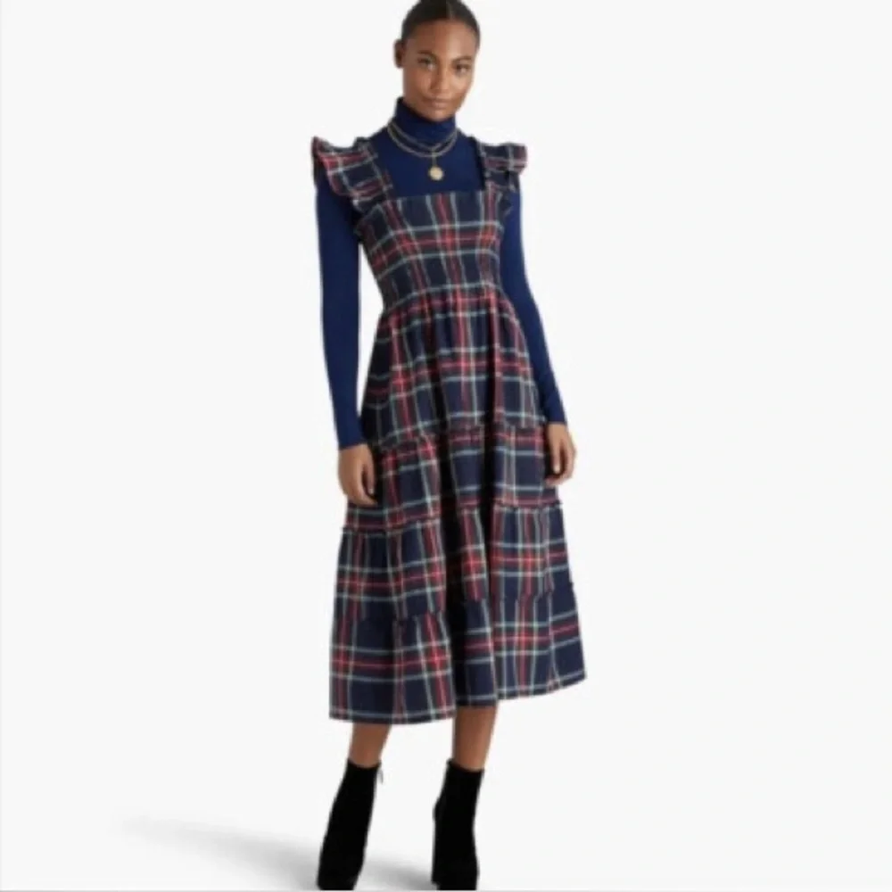 Hill House Home Ellie Nap Dress in Irish Tartan - Picture 2 of 8